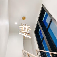 Moderne verticale geometrische aluminium hanglamp voor trap/hal/hoog plafond 