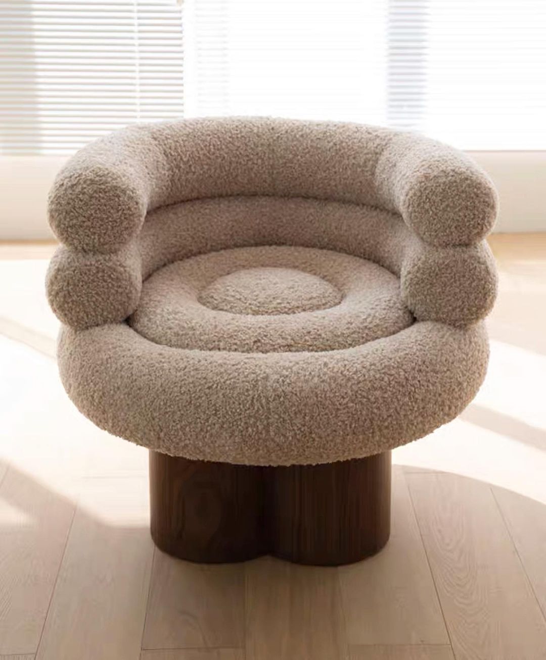 Rylight Cozy Stump Bouclé Chair