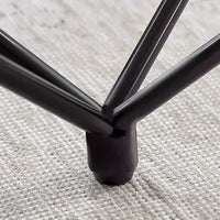 طاولة قهوة حديثة ومبتكرة من الزجاج المقسّى