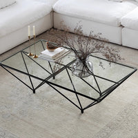 طاولة قهوة حديثة ومبتكرة من الزجاج المقسّى