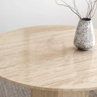 طاولة طعام من الترافرتين الفرنسي