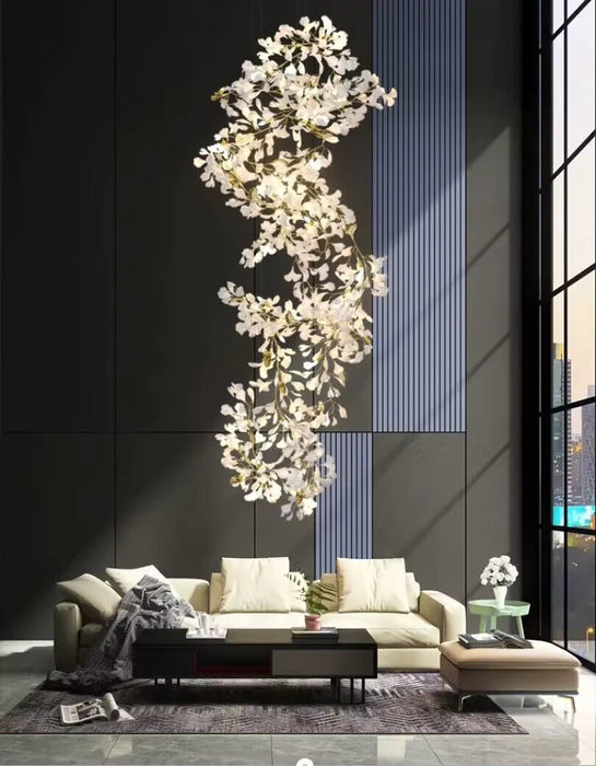 ثريا من البورسلين الخزفي بتصميم إبداعي كبير الحجم من Rylight على شكل أوراق الجنكة