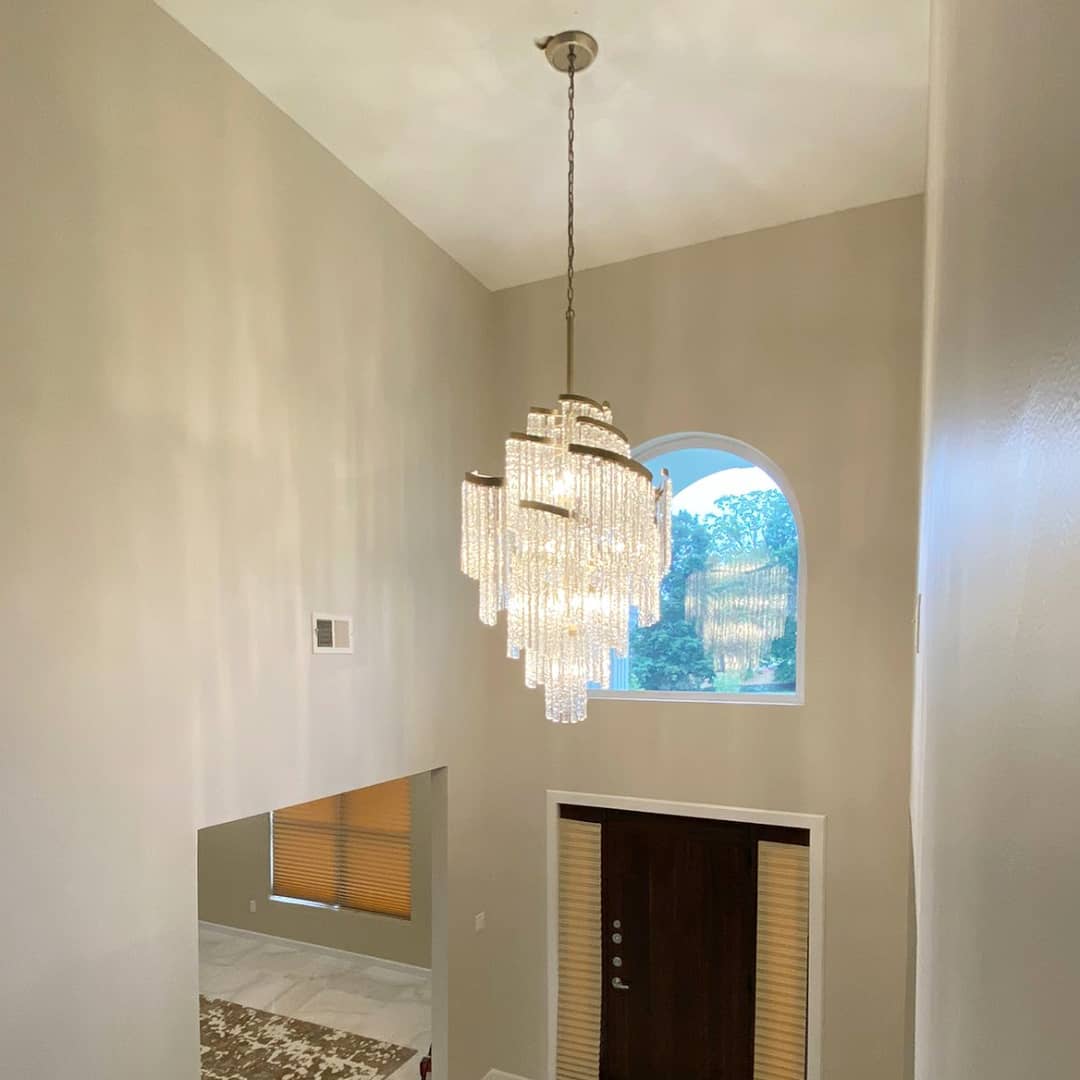 ثريا شلال كريستالية لولبية من رايلايت