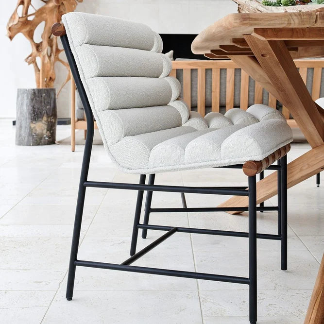 Bouclé/lederen eetkamerstoelen