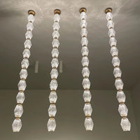 قلادة لؤلؤ زجاجية من رايلايت مع ثريا معلقة