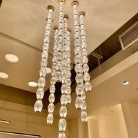 قلادة لؤلؤ زجاجية من رايلايت مع ثريا معلقة