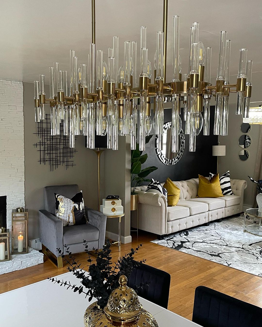 ثريا مستديرة/بيضاوية من الكريستال من رايلايت