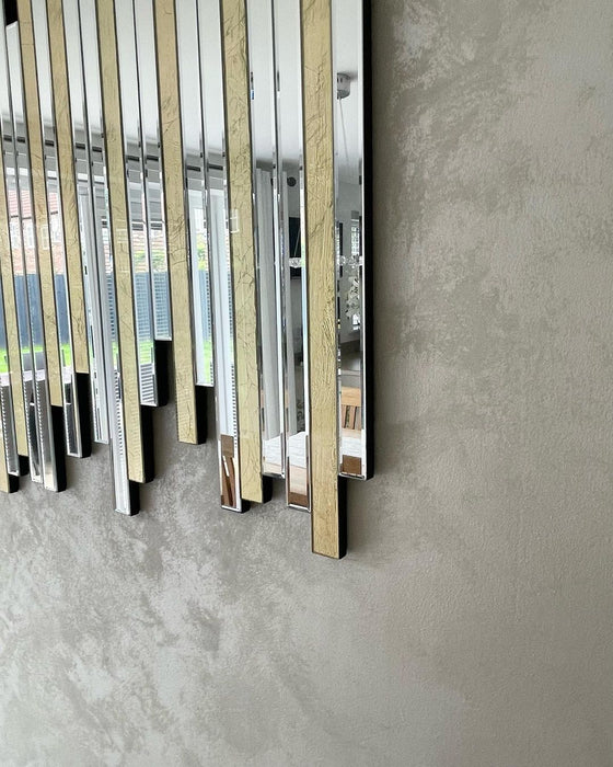 مرآة حائط زجاجية مشطوفة باللون الذهبي من رايلايت