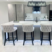 كراسي بار بسيطة حديثة