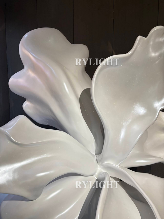 Rylight Artistic Fashion Flower Sculpture