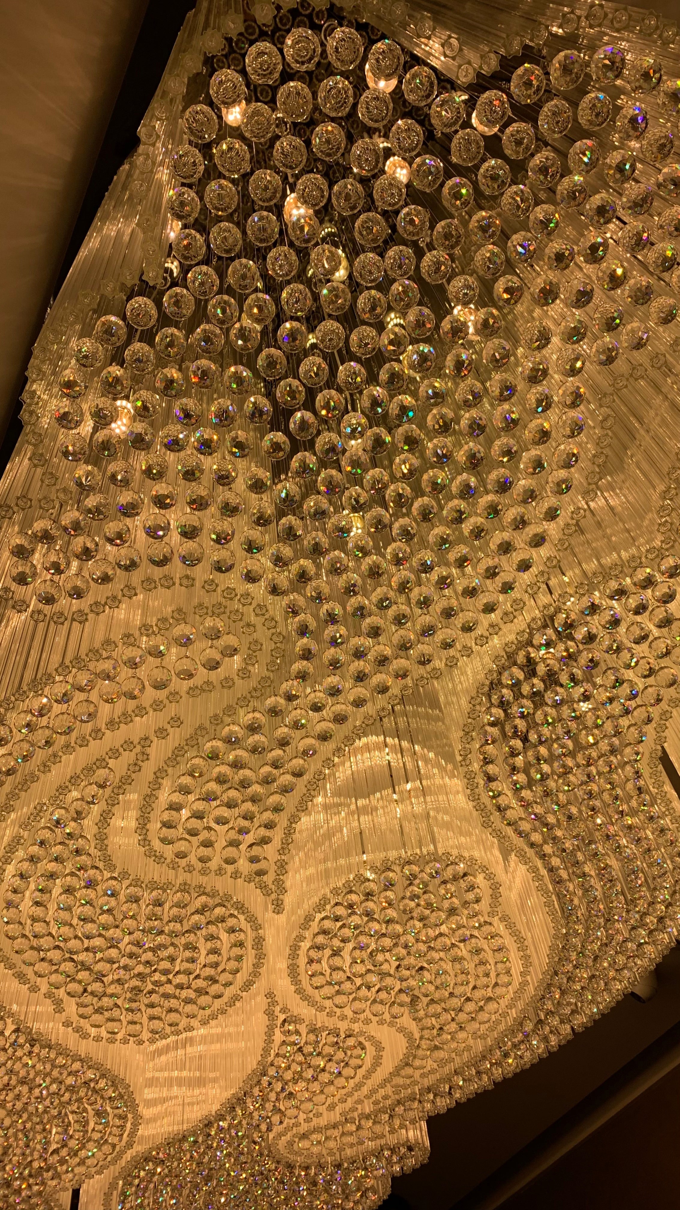 Moderne, inbouw kroonluchter met vierkante, holle kristallen buizen voor hotels, restaurants en woonkamers