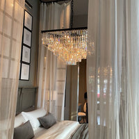 ثريا كريستالية بإطار أسود مربع من Rylight مكونة من 5 طبقات