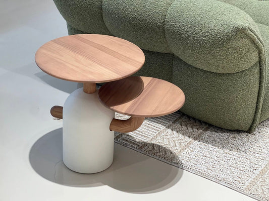 طاولة قهوة دائرية بتصميم كريمي فرنسي حديث من رايلايت