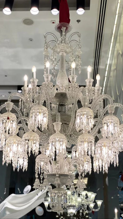 ثريا كريستالية كبيرة متعددة الطبقات من Rylight Luxury Royal