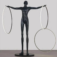 مصباح أرضي LED على شكل تمثال أسود من رايلايت