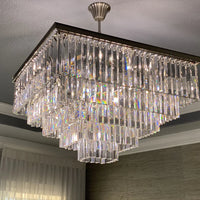 ثريا كريستالية بإطار أسود مربع من Rylight مكونة من 5 طبقات