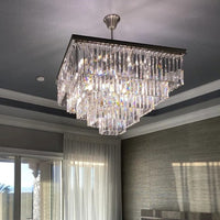 ثريا كريستالية بإطار أسود مربع من Rylight مكونة من 5 طبقات