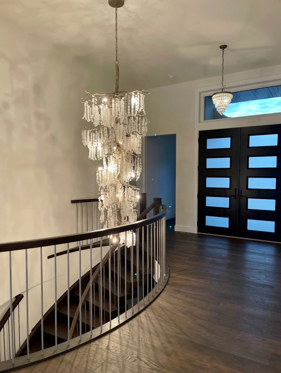 ثريا الصفصاف متعددة الطبقات من رايلايت