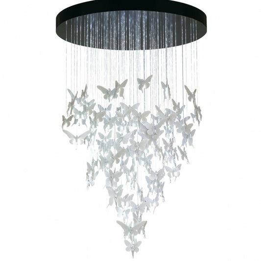 قلادة بتصميم فراشة قزم من رايلايت فانتاسي باللون الأبيض/الذهبي