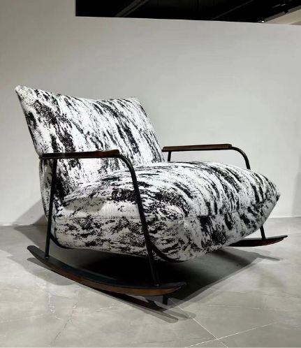 Rylight Modern Ink Lounge Chair