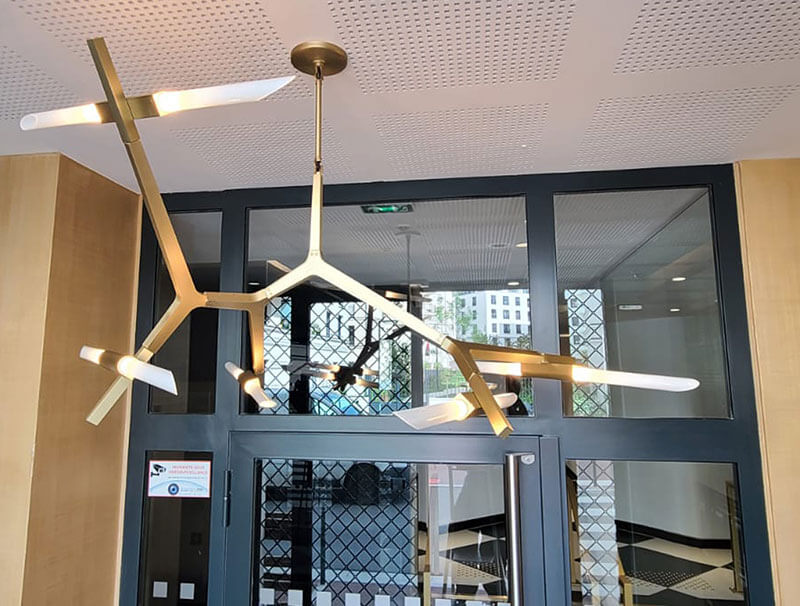 Rylight Simple Brass/Black Branches Chandelier
