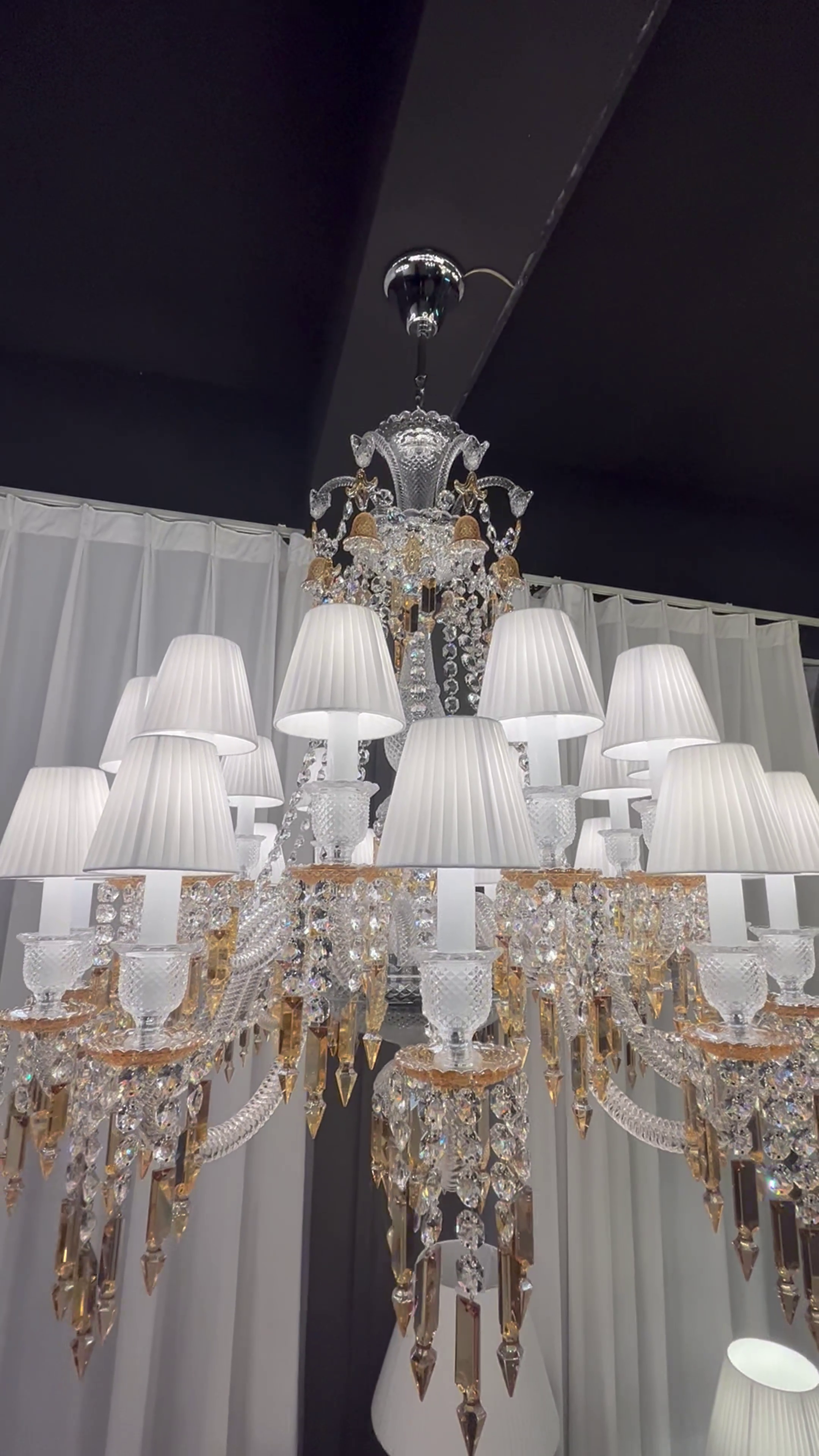 Large Light Luxury Classic Tiered Yellow Crystal Candle Lampshade Chandelier for High-ceiling Rooms/Living Room