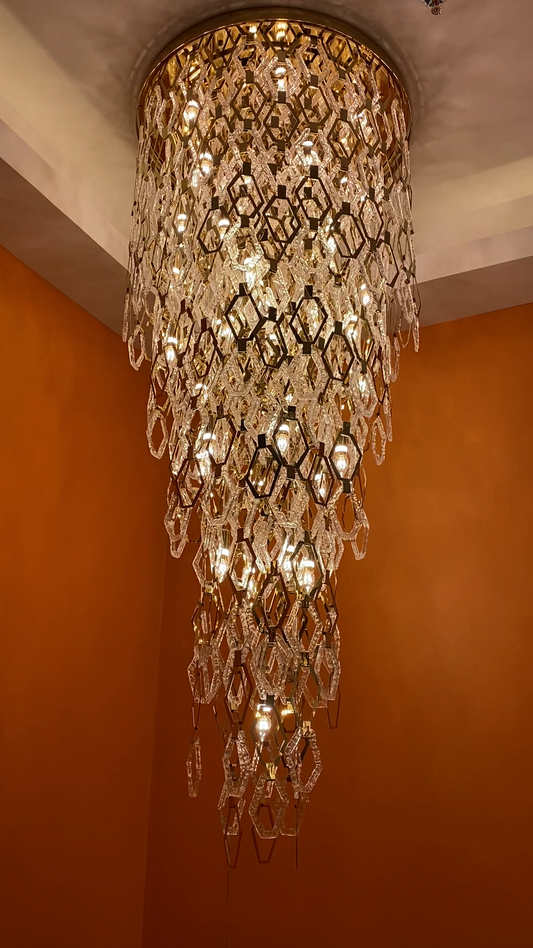 Moderne, inbouwbare zeshoekige kristallen kroonluchter voor trap/hal 